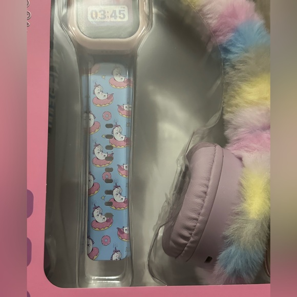 Kids Smartwatch with Bluetooth headphones Fuzzy Unicorn on ear piece - Picture 5 of 6